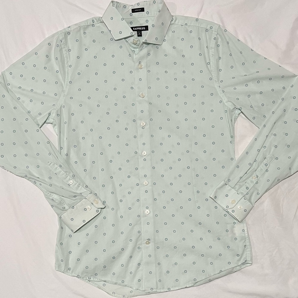 Express Extra Slim Fit Button Up Shirt • Size Medium